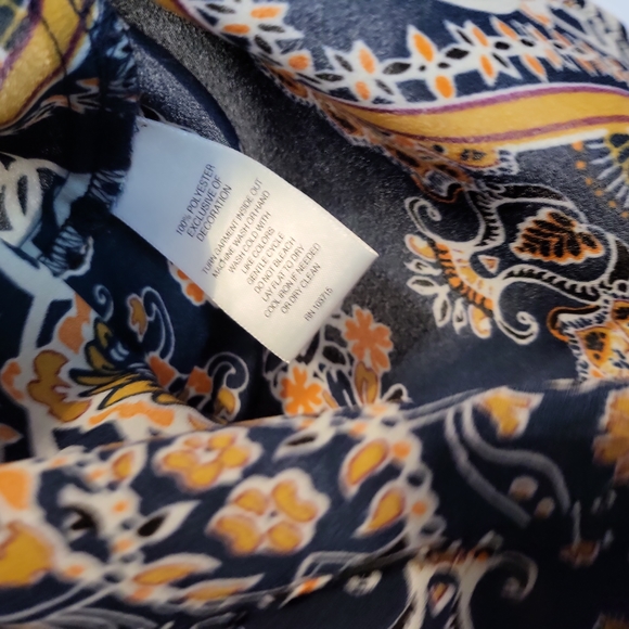 Valerie Stevens blouse - Picture 5 of 5